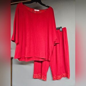 Women's XL Red Pajama Set Short Sleeves Short Lace Accent